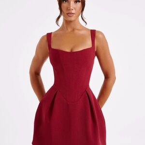 Chic Burgundy Sleeveless Mini Dress
